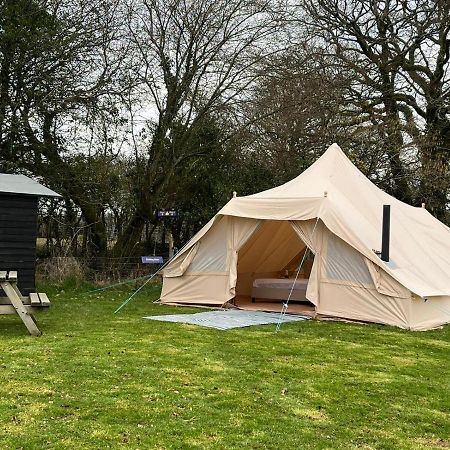 1 Glamping Tent With Kitchen & Electric On Small Family Campsite, No Bedding Supplied Narberth Exteriér fotografie
