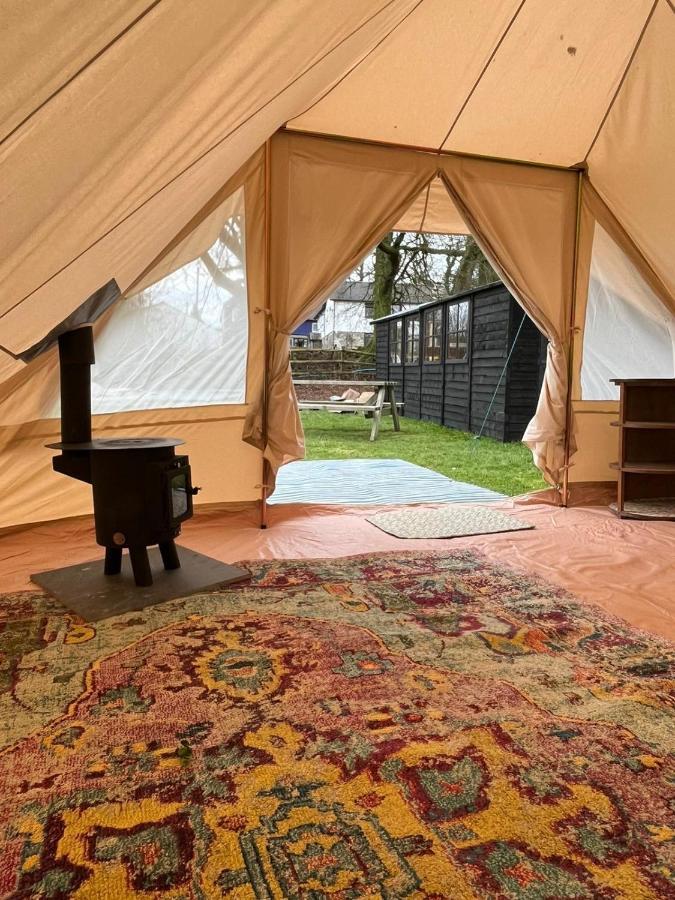 1 Glamping Tent With Kitchen & Electric On Small Family Campsite, No Bedding Supplied Narberth Exteriér fotografie
